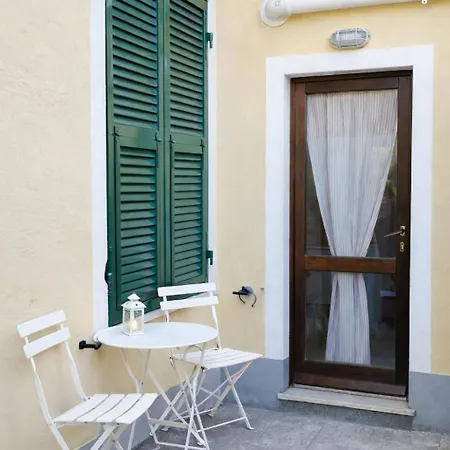 Casa Rosa - Monolocale Con Giardino E Posto Auto Apartment *