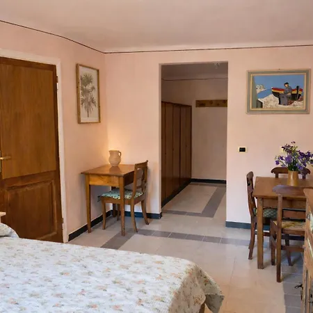 La Casa Rosa